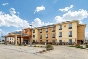  Comfort Inn & Suites Cedar Rapids North - Collins Road  Сидар-Рапидс
